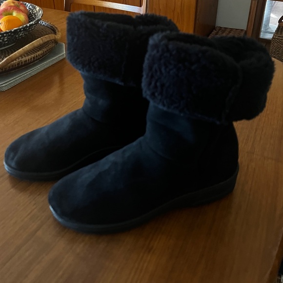 Arcopedio Milan2 Women’s Boot with Faux Fur Lining. Black. Vegan.Size 41 - Picture 11 of 14